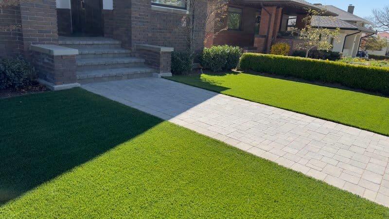 Revitalizing Salt Lake City Yard with Green Turf