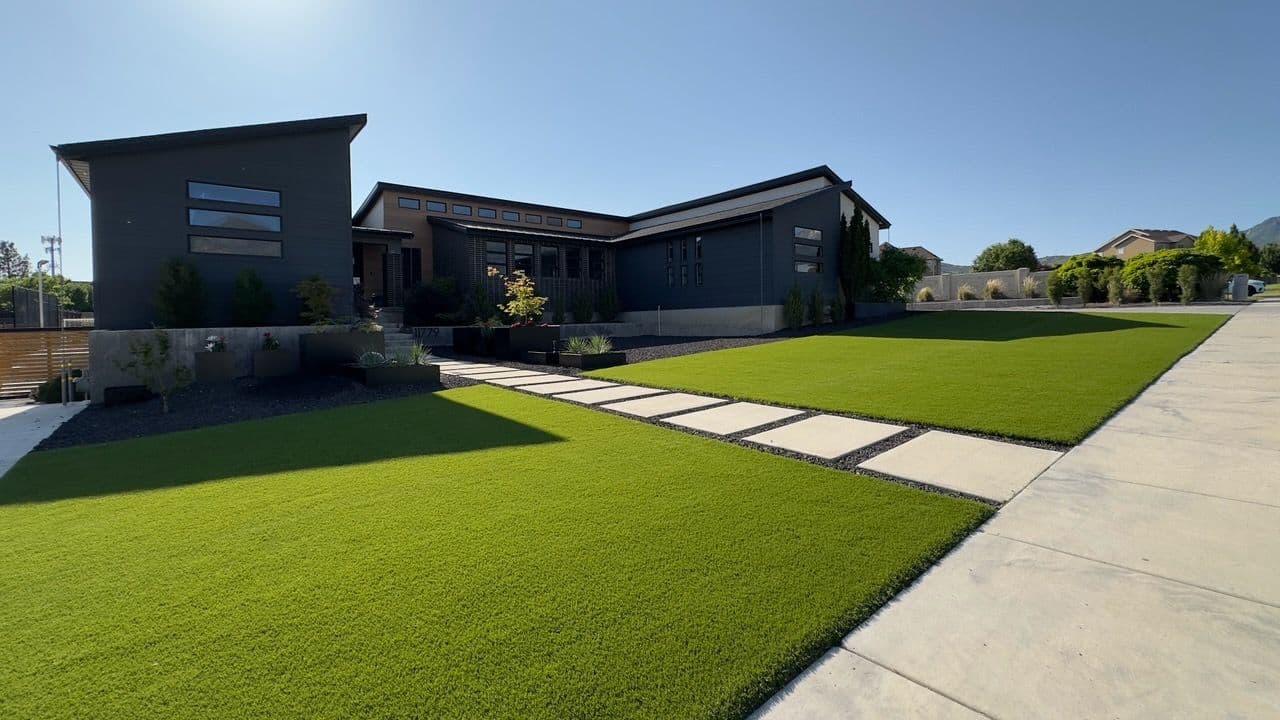 Modern Landscape Makeover in Our City image